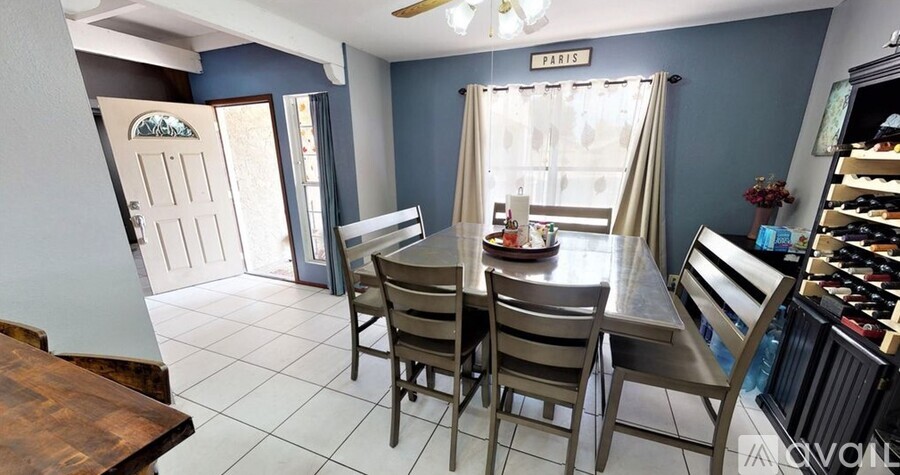 1950 S Saguaro Cir, Unit Room 2 Rental photo 3